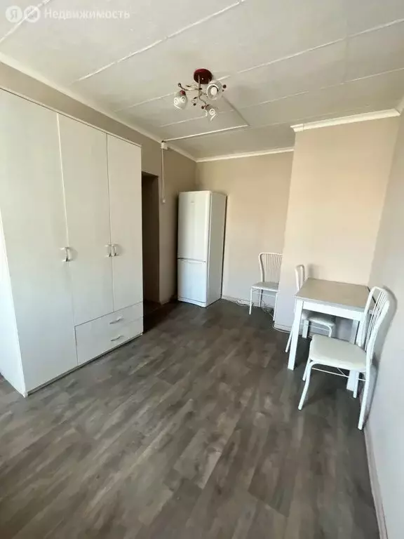 1к в 4-комнатной квартире (10.9 м) - Фото 1