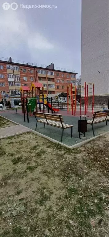 3-комнатная квартира: Таганрог, Котлостроительная улица, 15 (67 м) - Фото 1