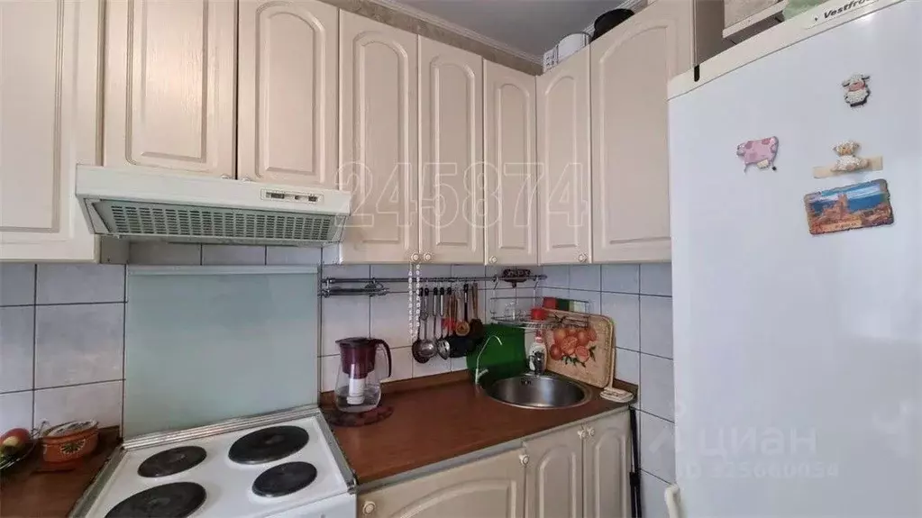 2-к кв. Москва ул. Мичуринский проспект Олимпийская деревня, 10 (55.0 ... - Фото 2