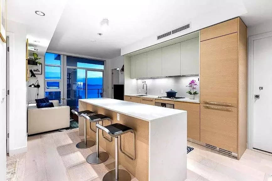 2-к кв. Краснодарский край, Сочи Центральный мкр, ул. Орджоникидзе, 17 ... - Фото 1