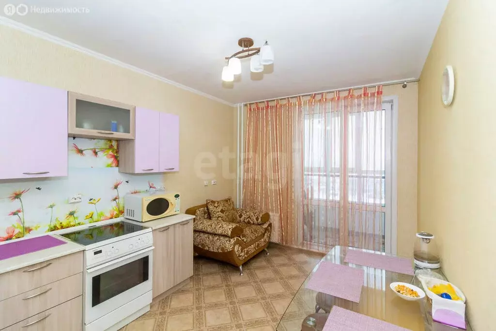 1-комнатная квартира: Тюмень, улица Александра Протозанова, 10 (39.1 ... - Фото 2