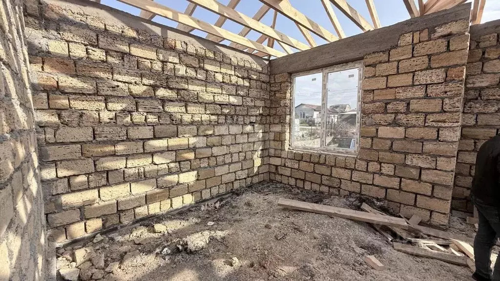 Дом в Крым, Симферопольский район, с. Доброе ул. Широкая (100 м) - Фото 1