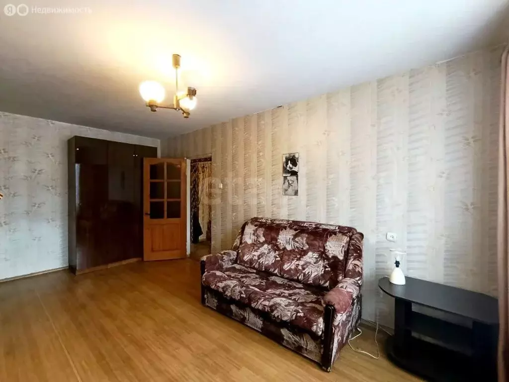 1-комнатная квартира: Псков, улица Ижорского Батальона, 8 (32.9 м) - Фото 1