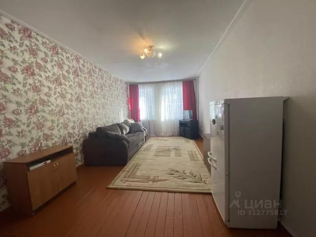3-к кв. Самарская область, Новокуйбышевск ул. Успенского, 10А (98.2 м) - Фото 0