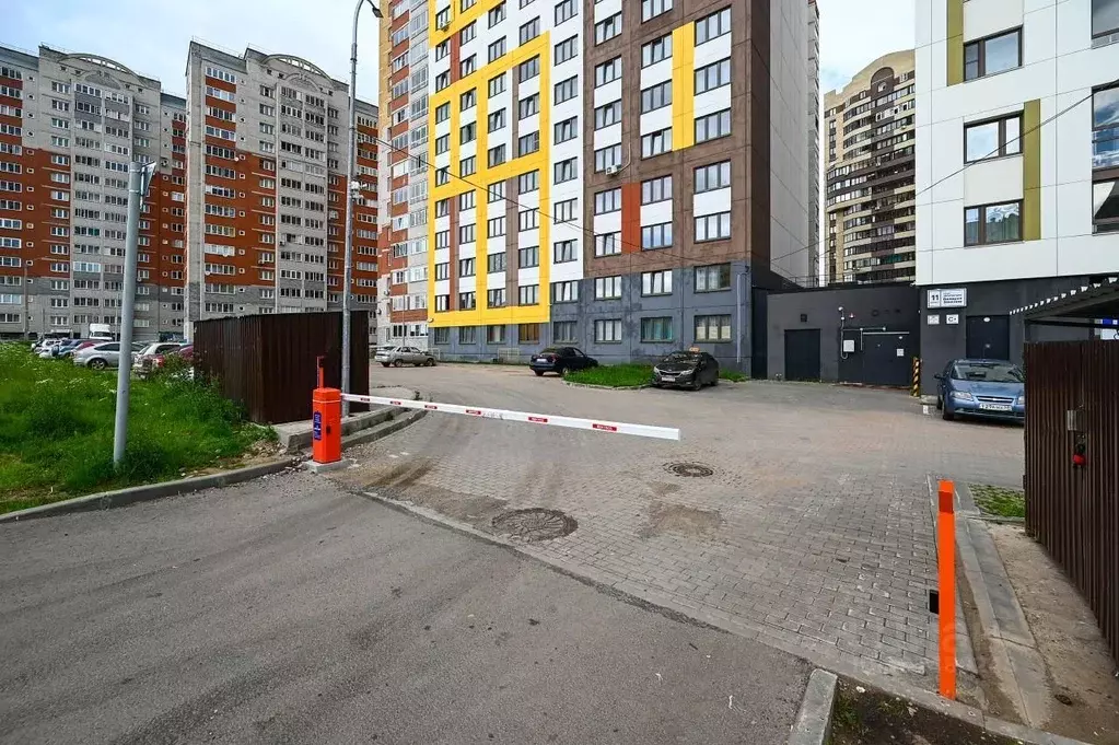Студия Кировская область, Киров ул. Архитектора Валерия Зянкина, 11к1 ... - Фото 2