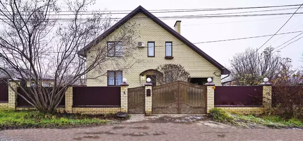 Коттедж в Татарстан, Казань ул. Лиственная, 8 (211 м) - Фото 1