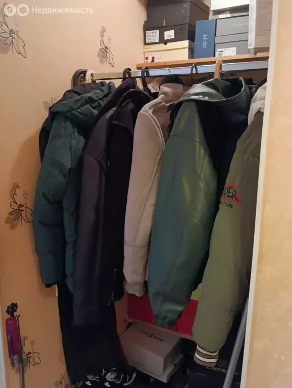 3-комнатная квартира: Тольятти, улица Мира, 68 (55.3 м) - Фото 1