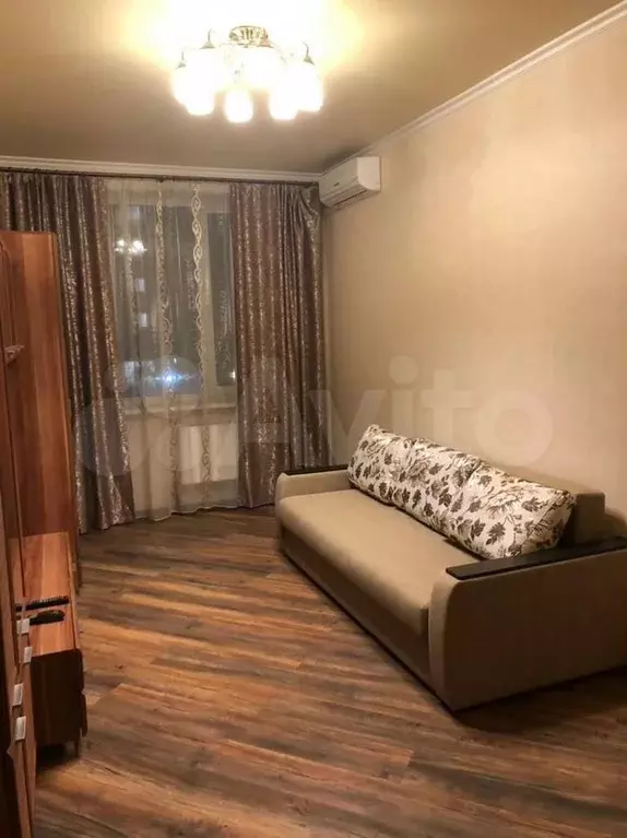 1-к. квартира, 42 м, 3/9 эт. - Фото 0