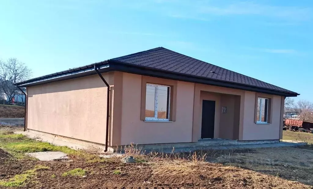 Дом в Крым, Симферопольский район, с. Мазанка ул. Школьная, 52 (103 м) - Фото 2