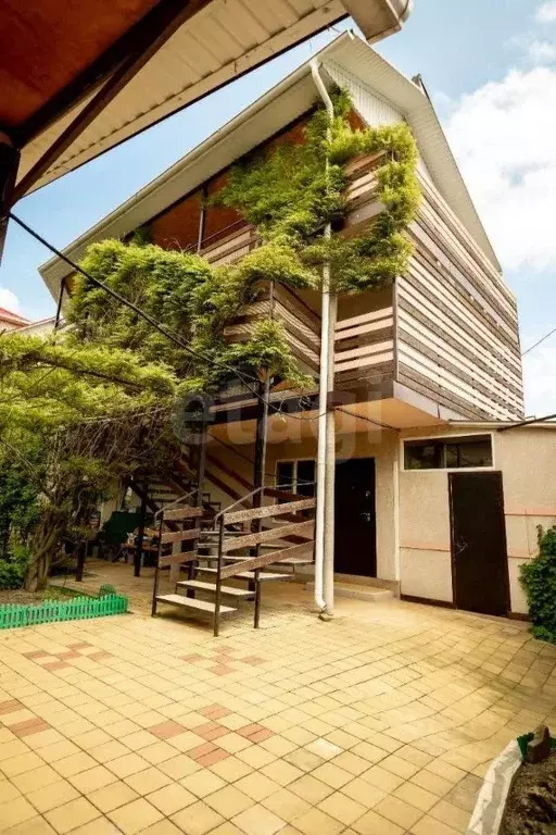 Дом в Краснодарский край, Геленджик городской округ, с. ... - Фото 1