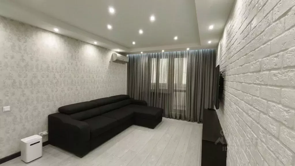 1-к кв. Краснодарский край, Сочи ул. Конституции СССР, 28 (40.0 м) - Фото 2