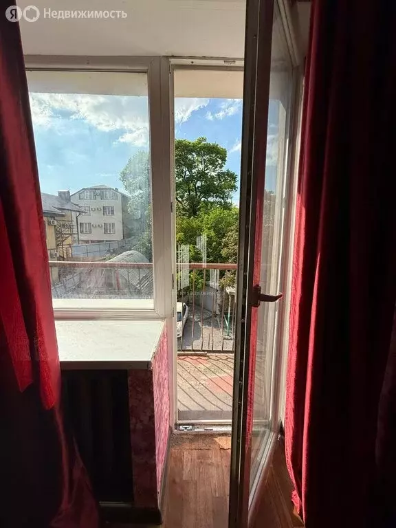 1-комнатная квартира: Новороссийск, улица Новороссийской Республики, ... - Фото 0