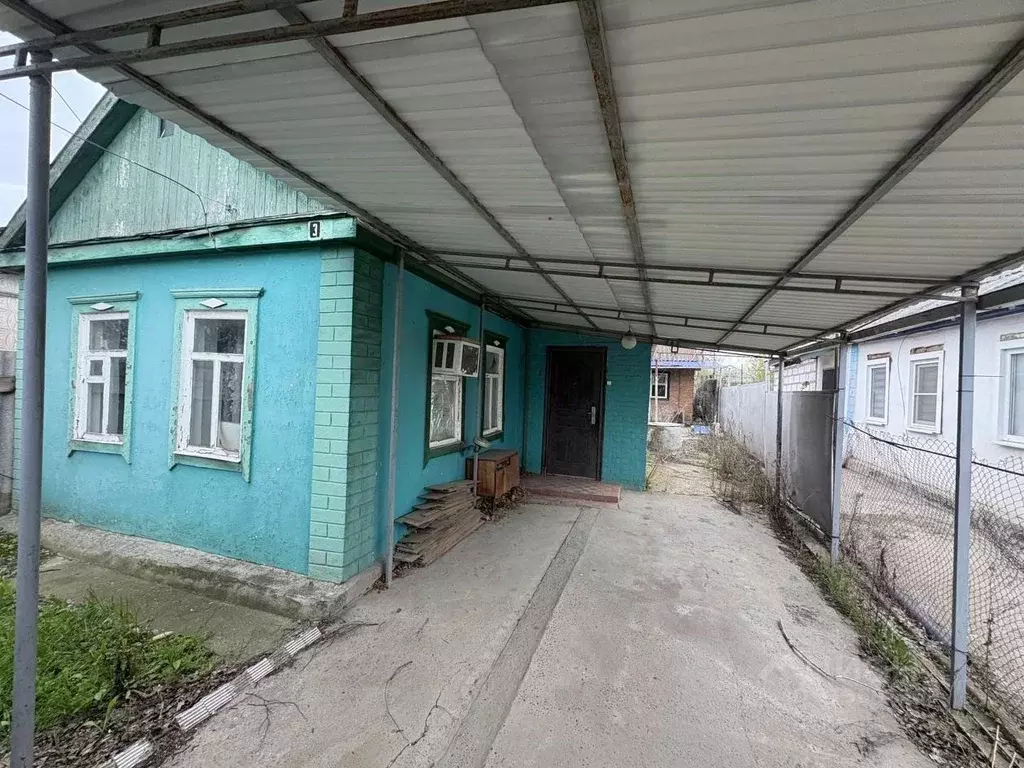 Дом в Ставропольский край, Новоалександровск Кубанский пер. (32 м) - Фото 0