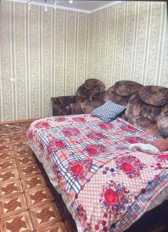 3-к кв. Саратовская область, Саратов ул. Усть-Курдюмская, 3 (64.0 м) - Фото 1