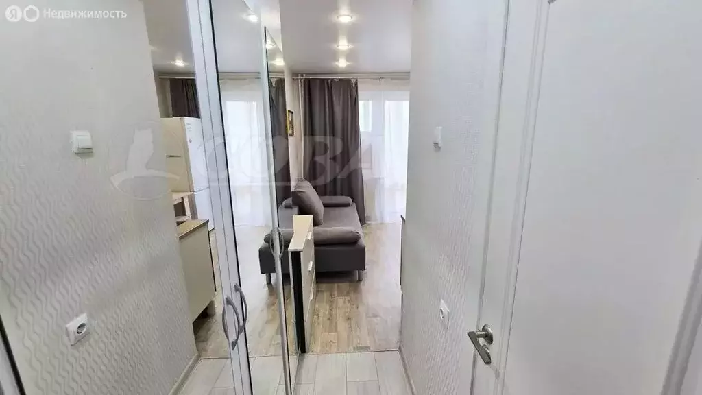 Квартира-студия: Тюмень, улица Новосёлов, 107к2 (17.9 м) - Фото 1