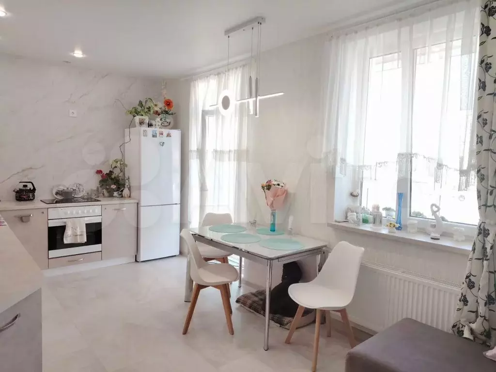 2-к. квартира, 62,5 м, 4/5 эт. - Фото 0