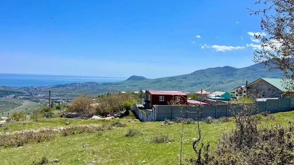 Участок в Крым, Алушта городской округ, с. Верхняя Кутузовка  (7.7 ... - Фото 0