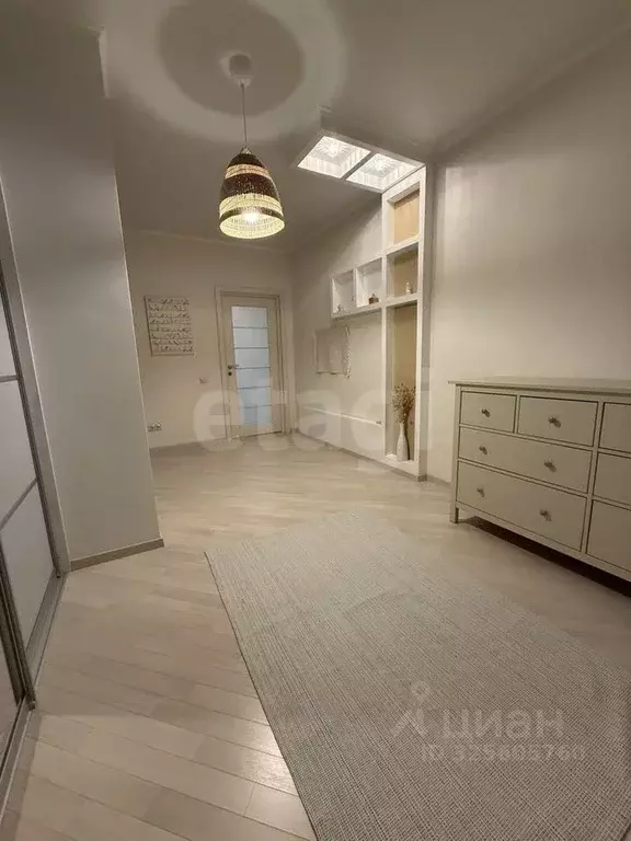 2-к кв. Тюменская область, Тюмень ул. Газовиков, 53к1 (68.0 м) - Фото 1