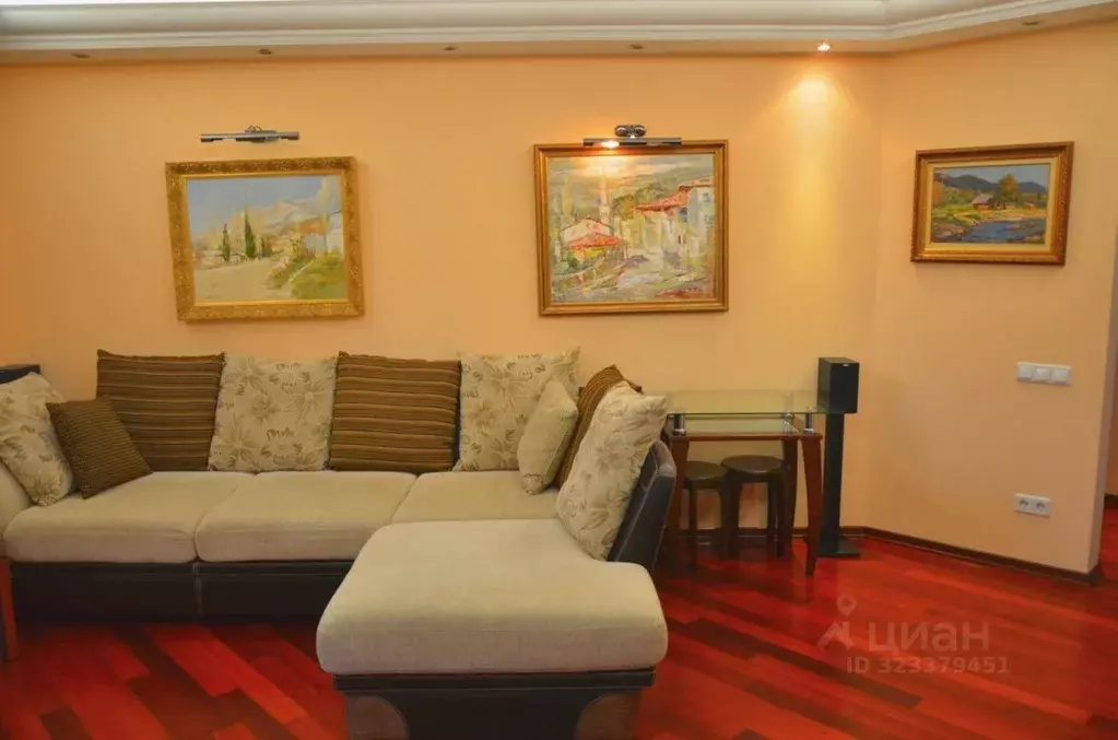 2-к кв. Крым, Ялта ул. Гоголя, 4 (60.0 м) - Фото 0