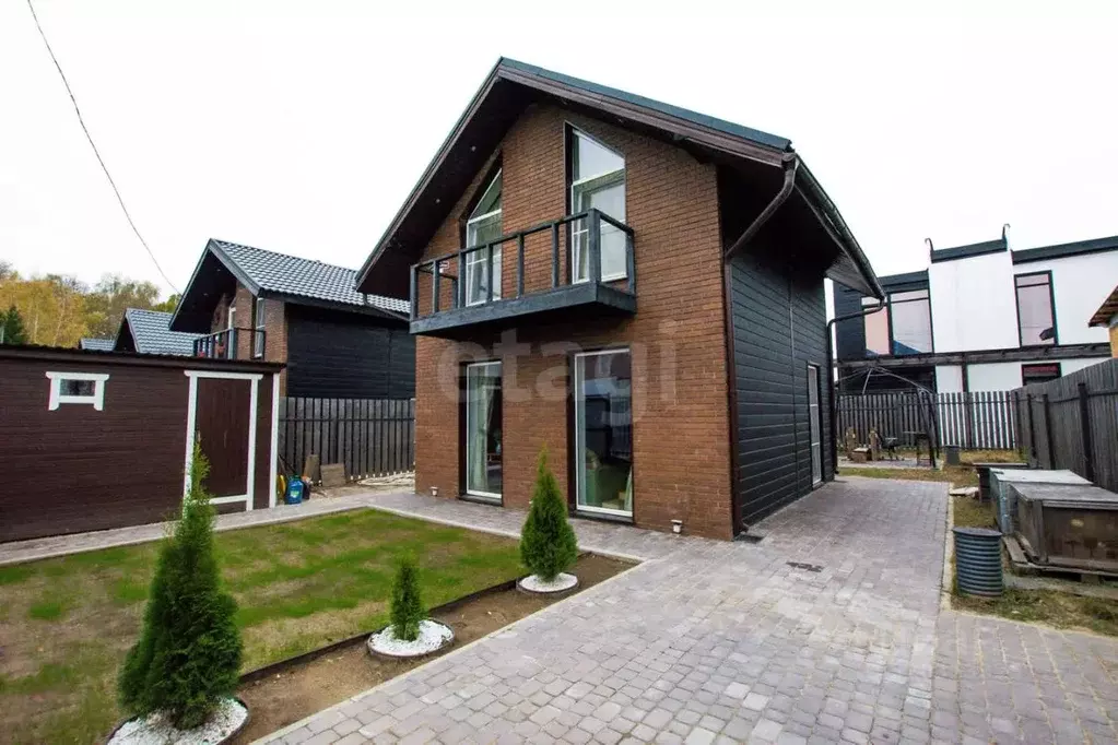 Дом в Калужская область, Калуга ул. Комбата Сергея Козлова, 5 (62 м) - Фото 1