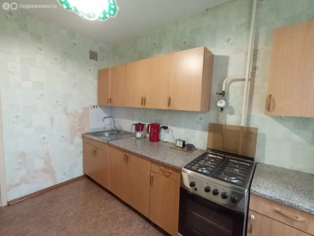 3-комнатная квартира: Челябинск, улица Богдана Хмельницкого, 34 (66 м) - Фото 1