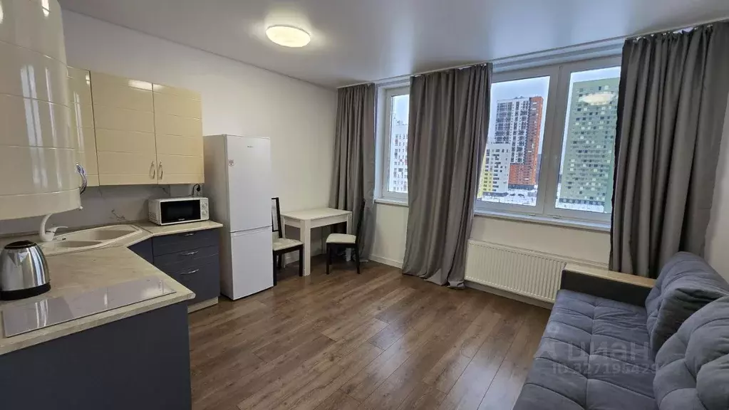 Студия Свердловская область, Екатеринбург ул. Академика Ландау, 39А/2 ... - Фото 1