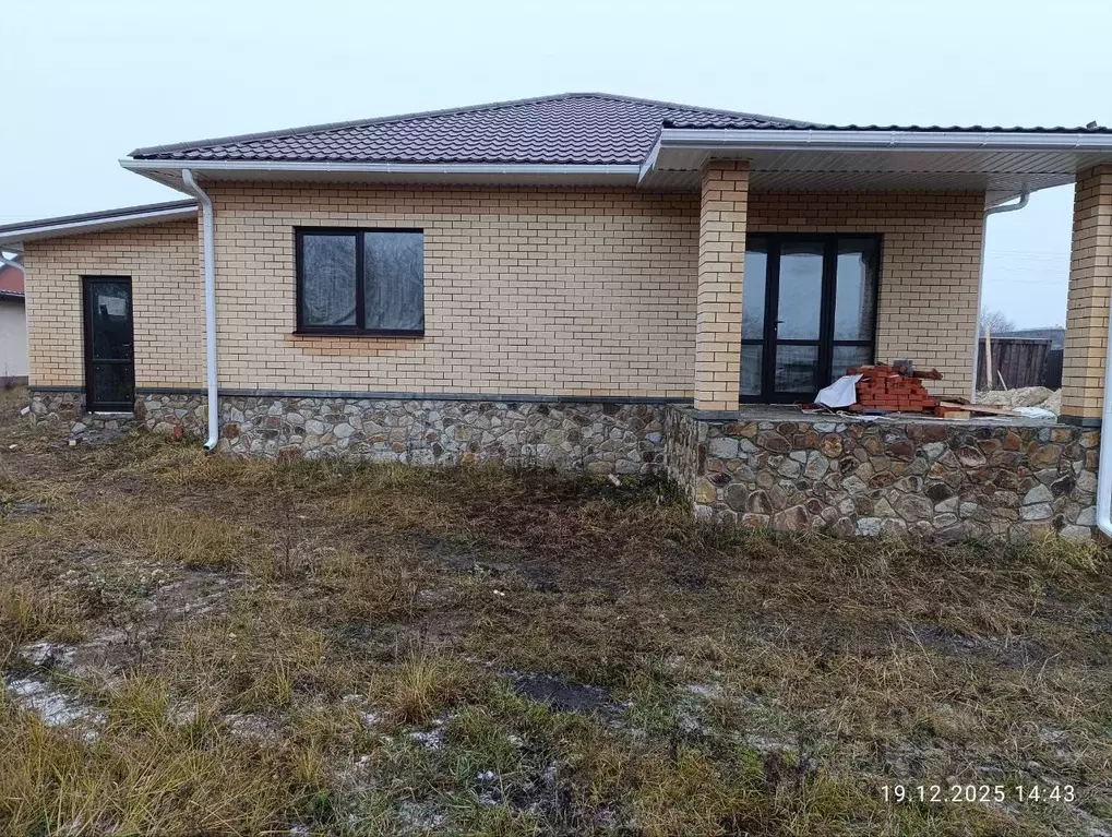 Дом в Белгородская область, Яковлевский муниципальный округ, Яковлево ... - Фото 1