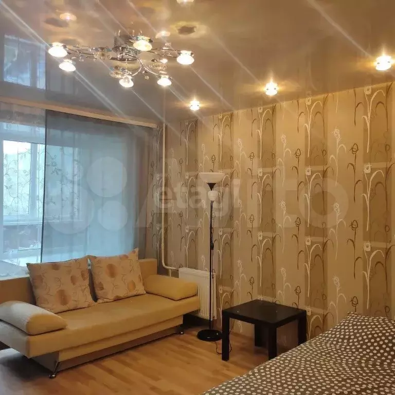 1-к. квартира, 42 м, 2/10 эт. - Фото 1