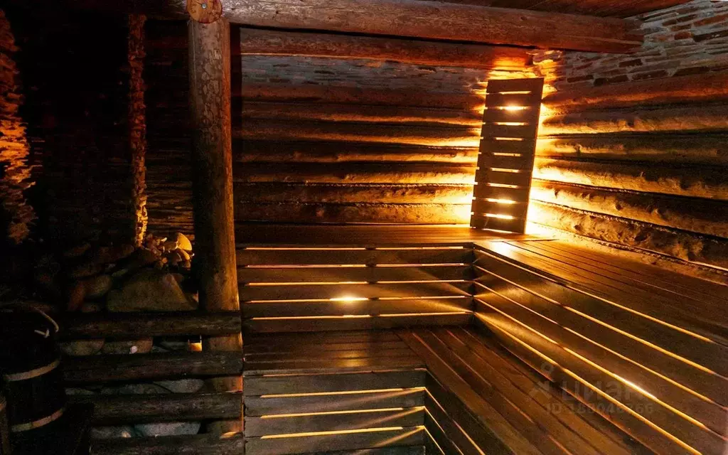 Дом в Омская область, Омский район, с. Надеждино  (490 м) - Фото 2