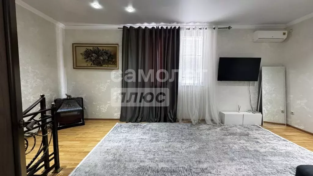 Дом в Дагестан, Дербент ул. Казбекова, 21 (130 м) - Фото 1