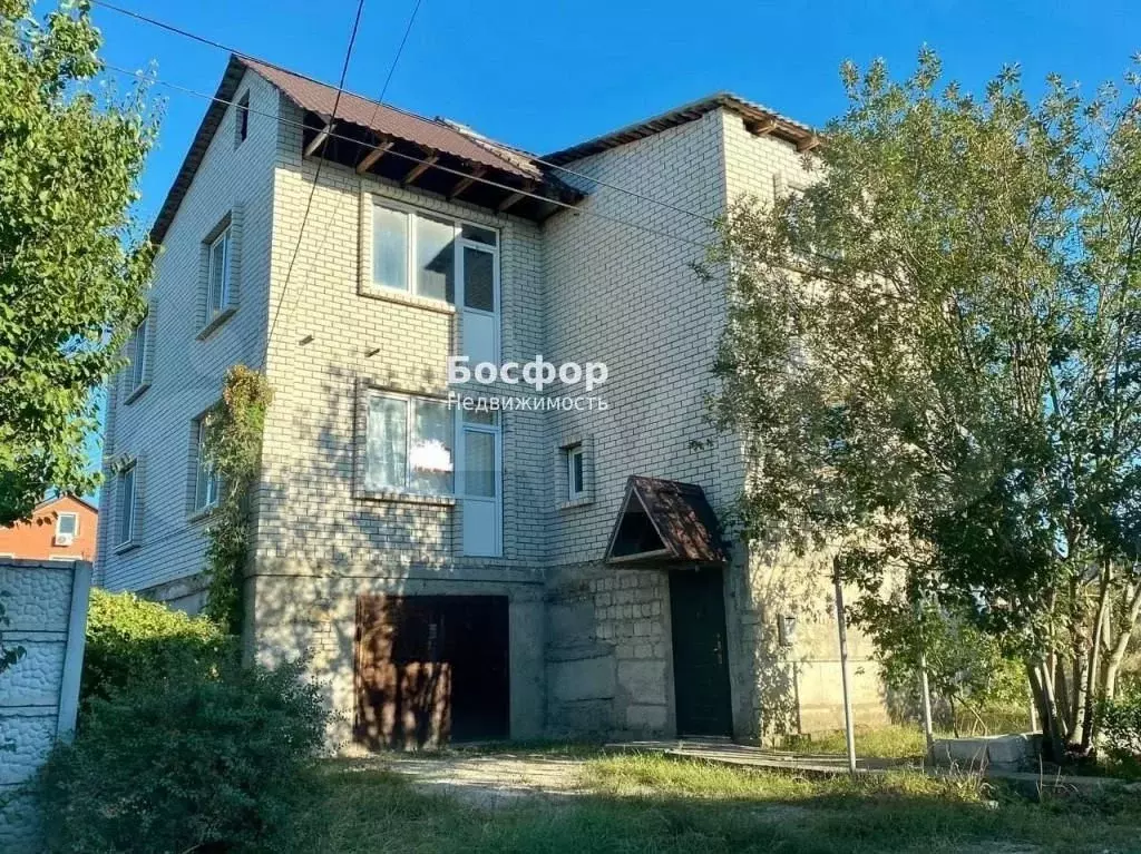 Дом 210 м на участке 9 сот. - Фото 1