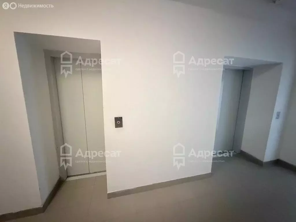 2-комнатная квартира: Волгоград, проспект Маршала Жукова, 98Б (100.6 ... - Фото 1