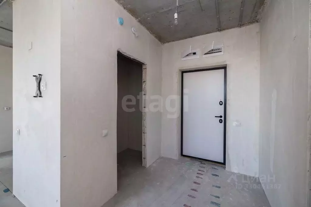 2-к кв. Тюменская область, Тюмень Полевая ул., 108 (68.9 м) - Фото 1