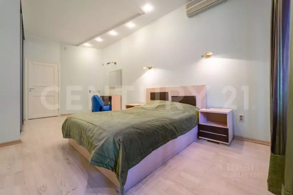 3-к кв. Липецкая область, Липецк ул. Имени Семашко, 5/3 (127.4 м) - Фото 1