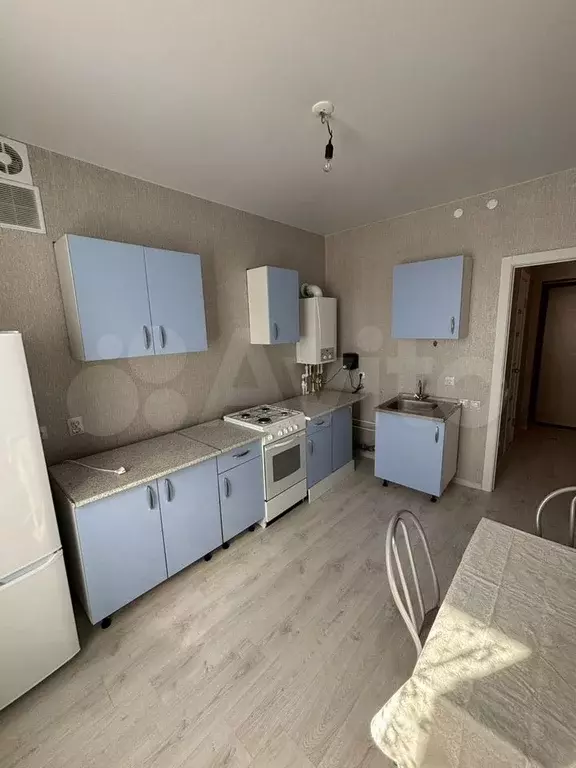 1-к. квартира, 37 м, 2/4 эт. - Фото 1
