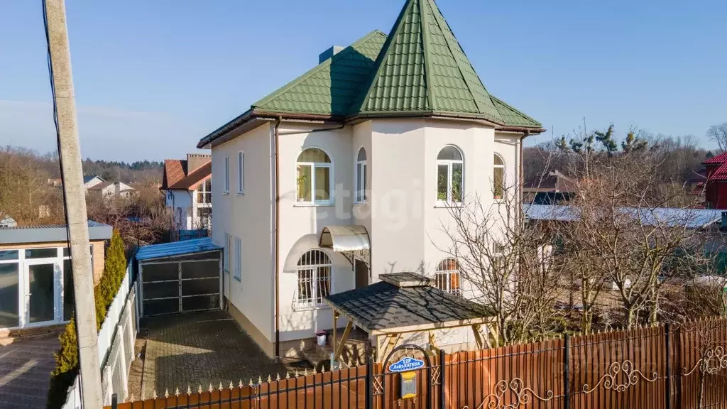 Дом в Калининградская область, Калининград ул. Лейтенанта Катина, 12Р ... - Фото 0