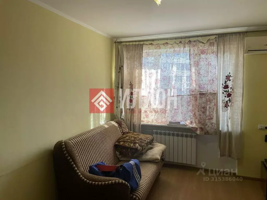 2-к кв. Севастополь просп. Генерала Острякова, 9 (39.2 м) - Фото 1