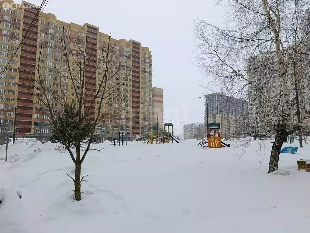 3-комнатная квартира: Калуга, улица 65 лет Победы, 45 (79.4 м) - Фото 1