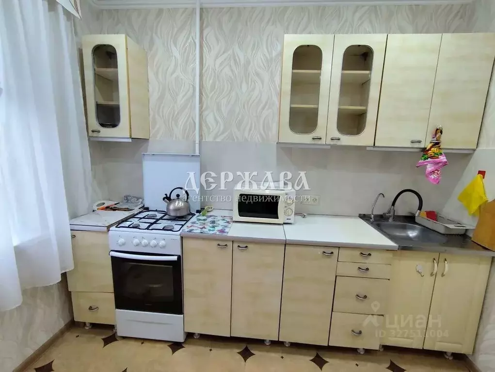 3-к кв. Белгородская область, Старый Оскол Рудничный мкр, 10 (63.0 м) - Фото 2