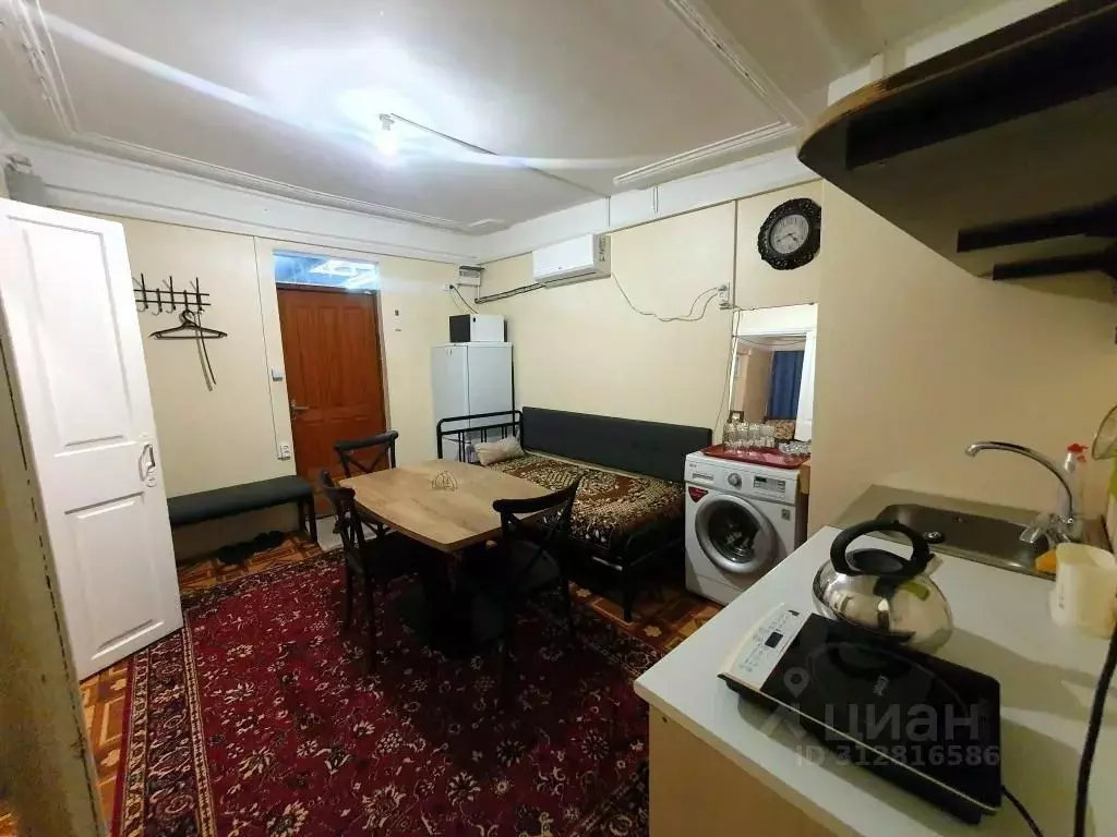 1-к кв. Астраханская область, Астрахань ул. Свердлова, 53 (30.0 м) - Фото 0