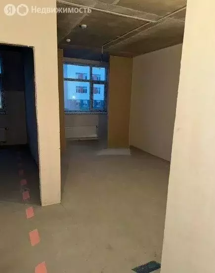 1-комнатная квартира: Тюмень, улица Тимофея Чаркова, 87 (45.4 м) - Фото 1