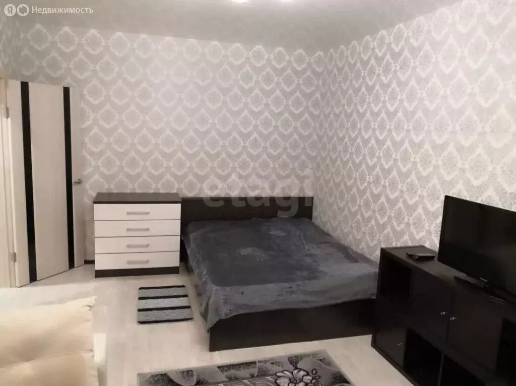 1-комнатная квартира: Новый Уренгой, Надымская улица, 5А (38.6 м) - Фото 2