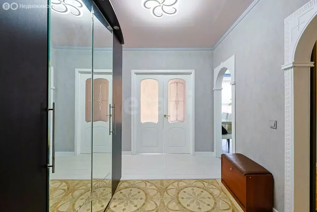 3-комнатная квартира: Калининград, Красносельская улица, 82к1 (92.6 м) - Фото 1