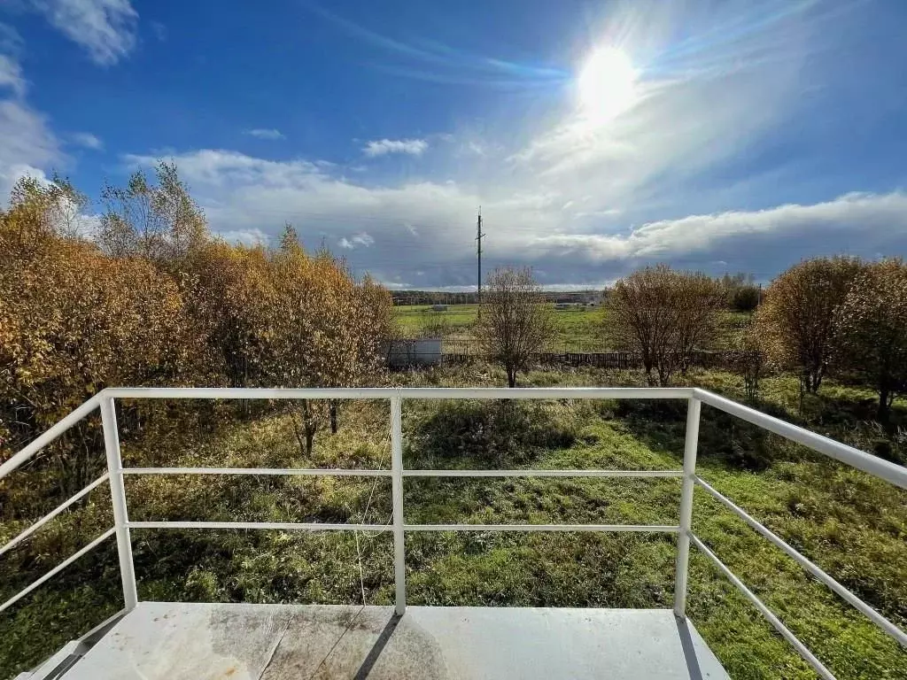 Дом в Калужская область, Совхоз Боровский с/пос, д. Комлево ул. ... - Фото 2