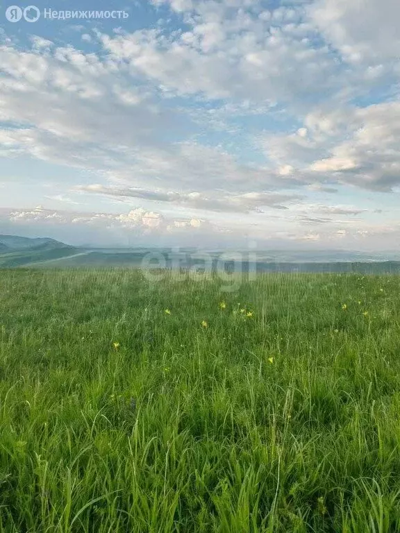 Участок в село Кызыл-Озек, Изумрудная улица (10 м) - Фото 0