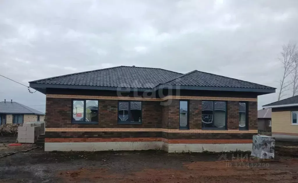 Дом в Башкортостан, Уфа городской округ, с. Нагаево ул. Михаила ... - Фото 1