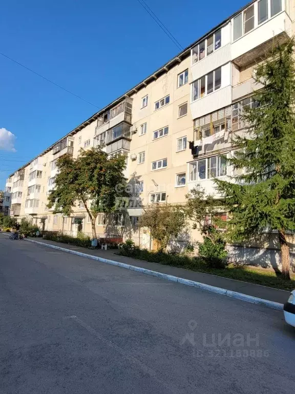2-к кв. Свердловская область, Каменск-Уральский ул. Калинина, 36 (43.3 ... - Фото 0