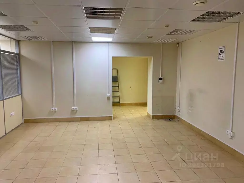 Помещение свободного назначения в Татарстан, Казань ул. Шуртыгина, ... - Фото 2
