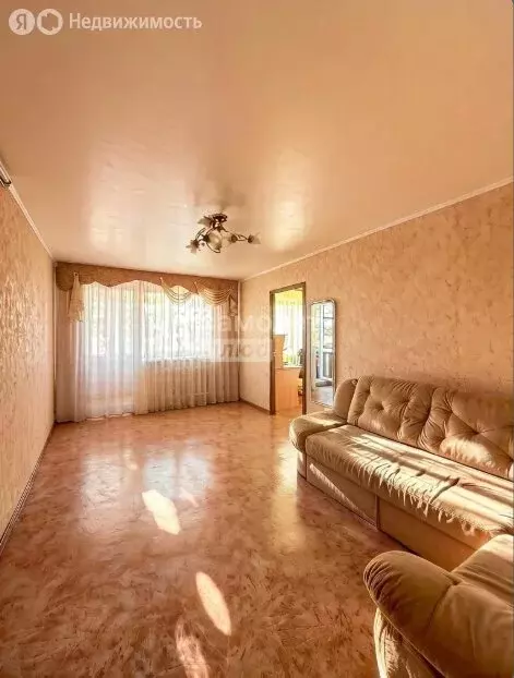 2-комнатная квартира: Салават, улица Калинина, 63 (48 м) - Фото 1