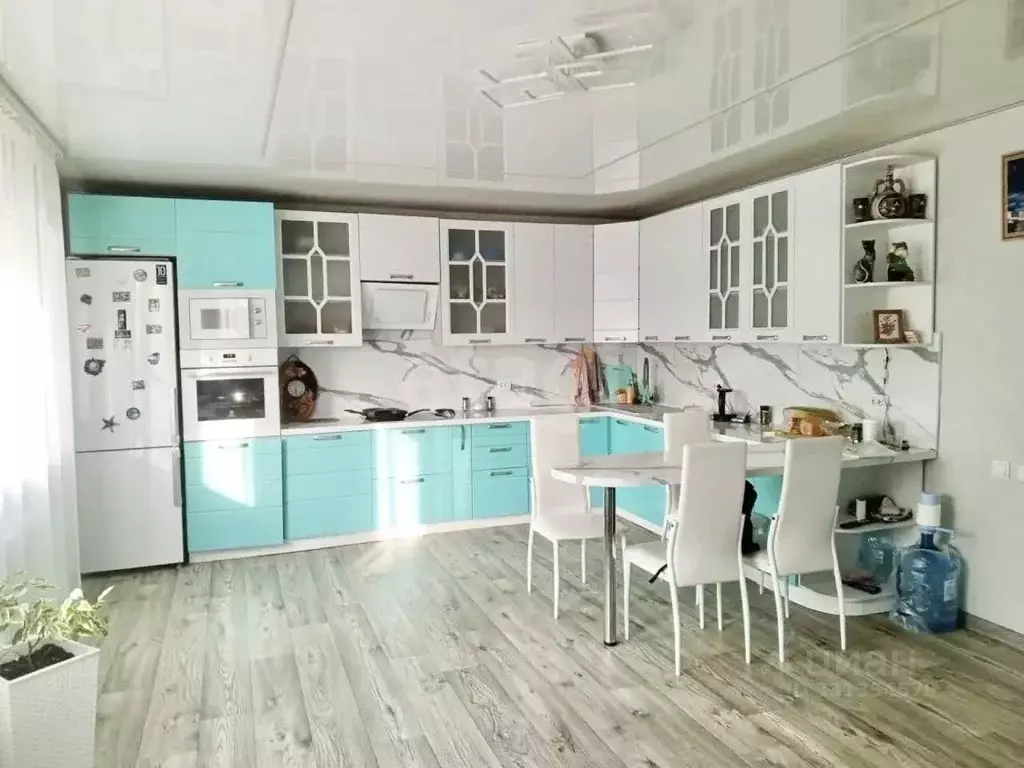 Дом в Краснодарский край, Новороссийск городской округ, Убых хут., ... - Фото 1